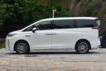 2025款魏牌 高山 四驱高山7