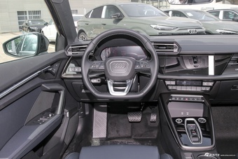 2026款奥迪A3 Sportback 35TFSI 飞驰尊享型 +豪华臻选包