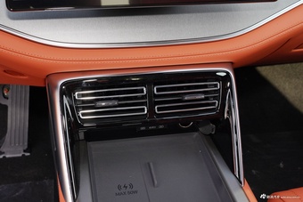 2025款唐DM 智驾版 DM-i 175KM 激光雷达旗舰型