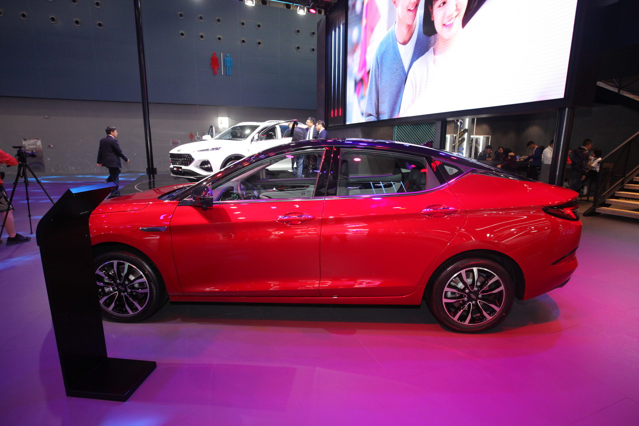 2019广州车展实拍：嘉悦A5