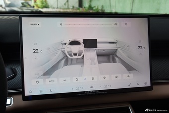 2025款瑞虎8 L 2.0T 自动长虹版 7座