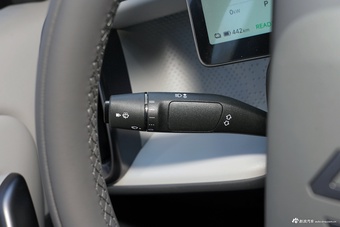 2026款零跑Lafa5 515 Plus