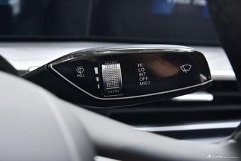 2025款艾瑞泽8 1.6T DCT卓越版