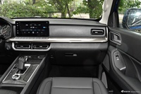 2024款长城炮2.4T商用版自动柴油两驱精英型