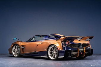 2026款Huayra 70 Derecho 官图