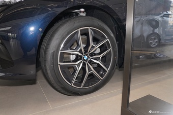 2026款宝马i5 eDrive 40L M运动套装