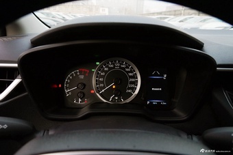 2025款卡罗拉 1.2T 精英版