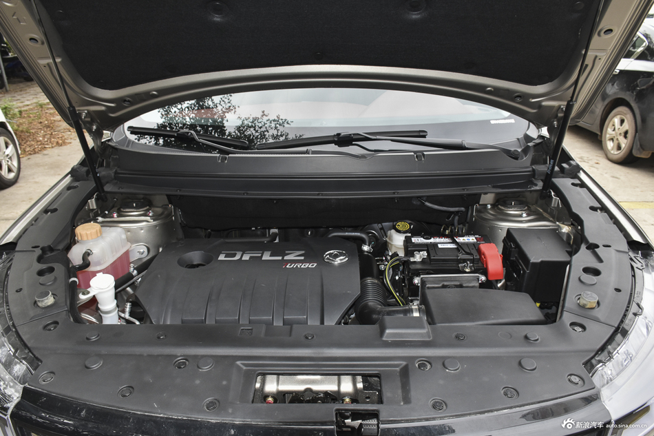 2019款风行T5L 1.5T 自动豪华型7座