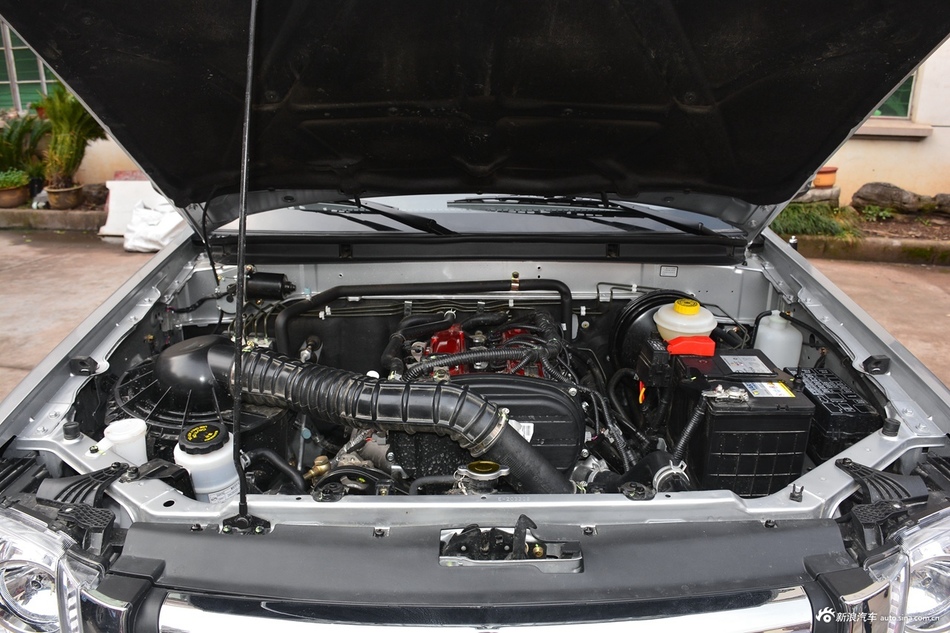 2021款中兴威虎2.4L经典版汽油国VI两驱大双