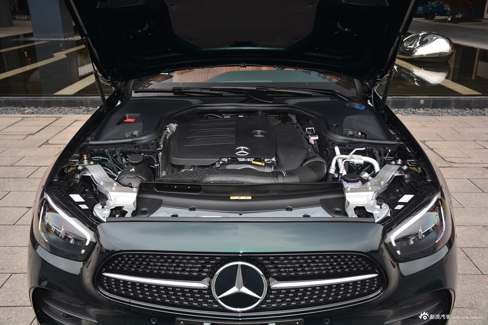2021款奔驰E 260 4MATIC 敞篷轿跑车 