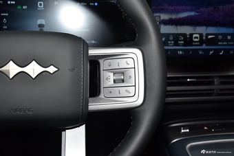 2025款方程豹钛7 190KM四驱Max版