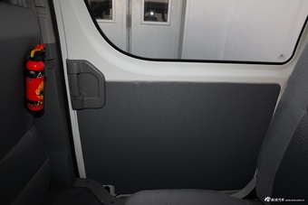 2021款凯锐浩克2.0L手动畅运标准6座平顶1TZS