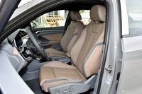 2025款奥迪Q3 45周年典藏版 45TFSI quattro 时尚动感型