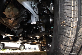 2025款瑞虎5x 1.5L CVT卓越版