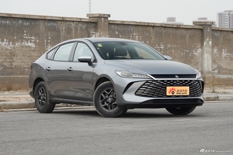 2025款秦PLUS DM-i 智驾版 55KM领先型