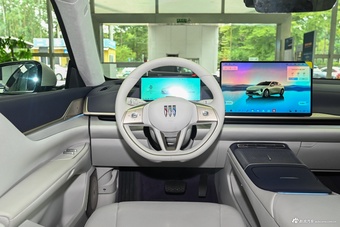 2025款至境L7 艾维亚