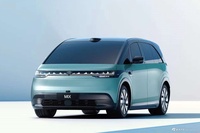 2025款极氪MIX长续航智驾版 官图