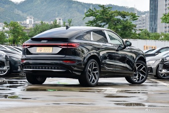 2026款奥迪Q6L Sportback e-tron 超长续航