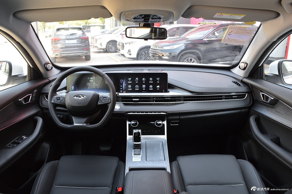 2021款瑞虎7 PLUS 1.5T CVT尊贵型