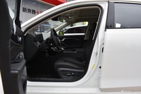 2022款奔腾B70 1.5T 自动尊享型