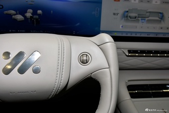 2026款智己LS9 52 Ultra