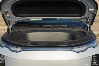 2026款海狮08 EV 800KM 5座 四驱旗舰型
