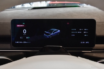 2025款蔚来EC6 75kWh