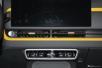 2026款欧拉5 1.5T Hi2电混运动版