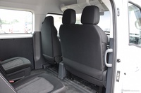 2024款先锋官V 多功能版 2.0T 手动中轴中顶 7座