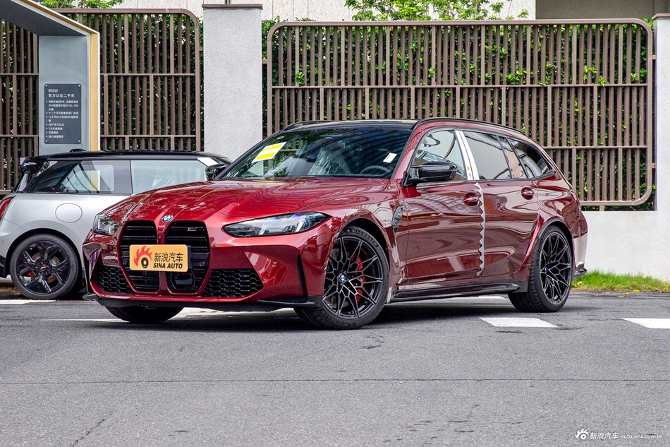 2026款宝马M3旅行版 M xDrive 雷霆版