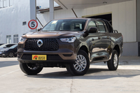  2019款长城炮2.0T手动商用版四驱标箱柴油精英型 