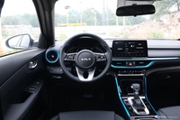 2019款起亚K3混动1.6L自动舒适版