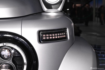 2025广州车展实拍：212 T01 PHEV