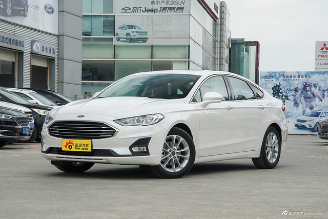 2018款蒙迪欧1.5T 智控时尚型EcoBoost 180