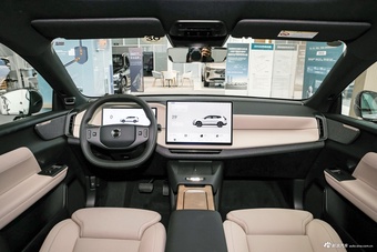 2026款沃尔沃XC70插电 四驱超长续航Ultra图片