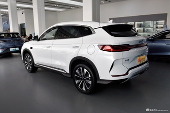 2025款宋PLUS EV 智驾版 520km 尊贵型