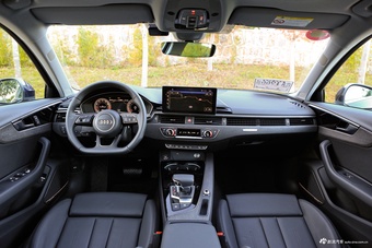 2013款奥迪A4 40 TFSI allroad quattro 舒适型图片