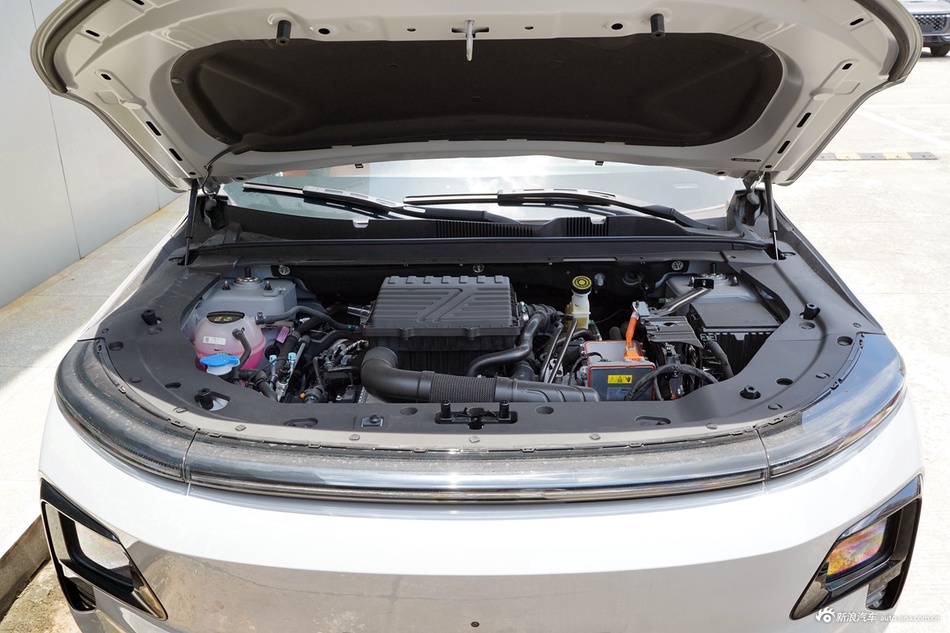 2024款捷途山海L7 1.5T 120km MAX+ 5座