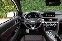 2021款捷尼赛思G70 2.0T 四驱旗舰型