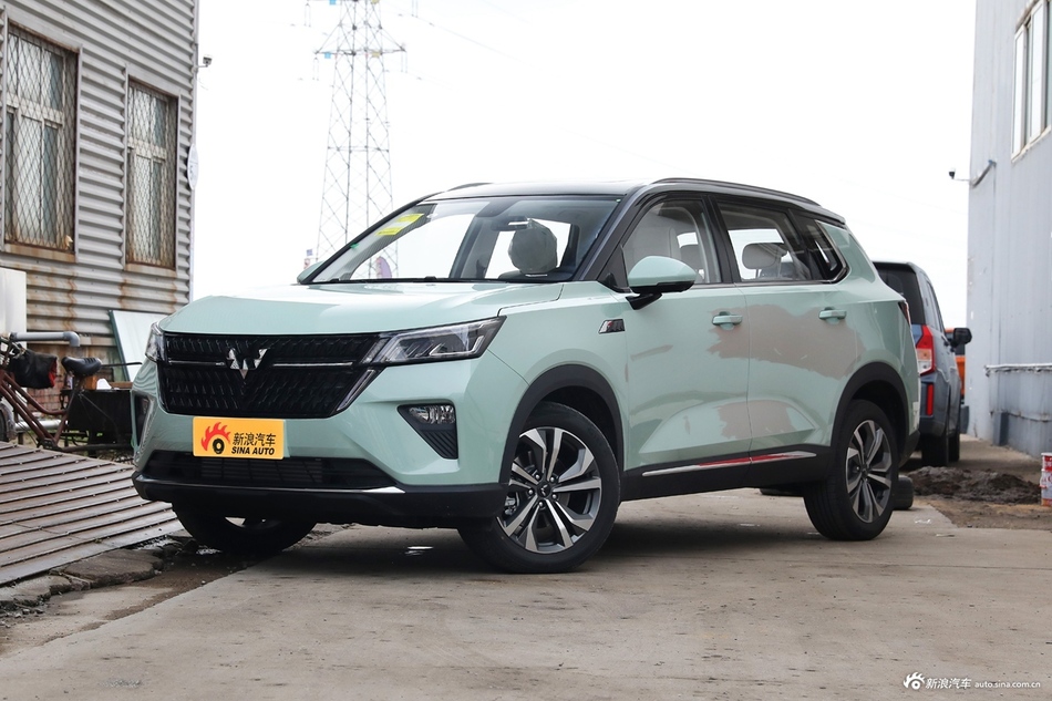 2021款五菱星辰1.5T基本款