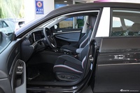 2025款凌渡L 280TSI DSG炫辣版