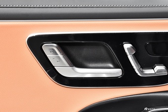 2024款奔驰E级 改款二 E 260 L