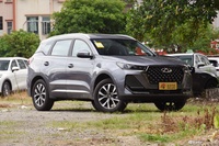 2025款瑞虎7 卓越版 1.5T CVT尊贵版