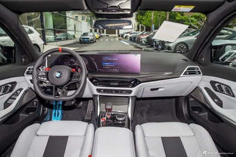 2024款宝马M3四门轿车 M xDrive 雷霆版图片