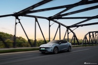 2024款领克07EM-P官图