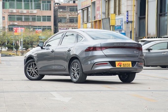 2024款秦PLUS EV 荣耀版 420KM超越型