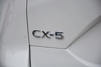 2022款CX-5 2.5L 自动两驱智慧型
