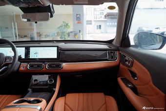 2024款捷途山海L7 1.5T 120km MAX+ 5座