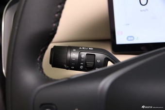 2026款沃尔沃XC70插电 四驱超长续航