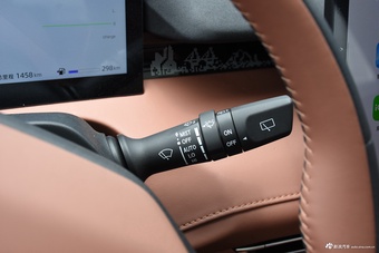 2024款长安UNI-Z蓝鲸智电iDD 125km 卓越型